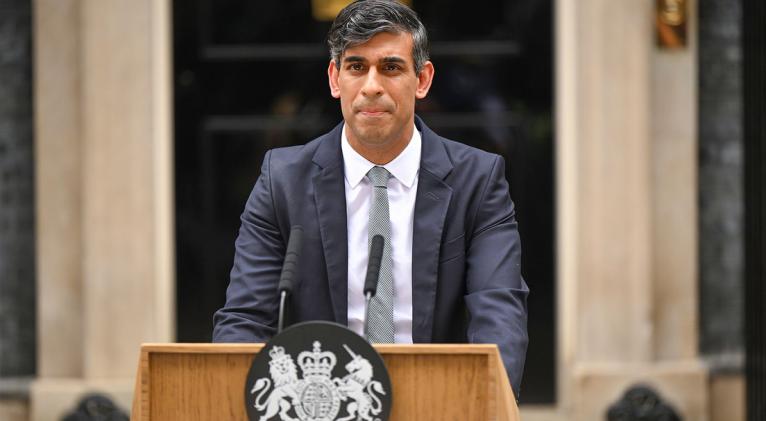 Rishi Sunak renuncia al cargo de primer ministro del Reino Unido