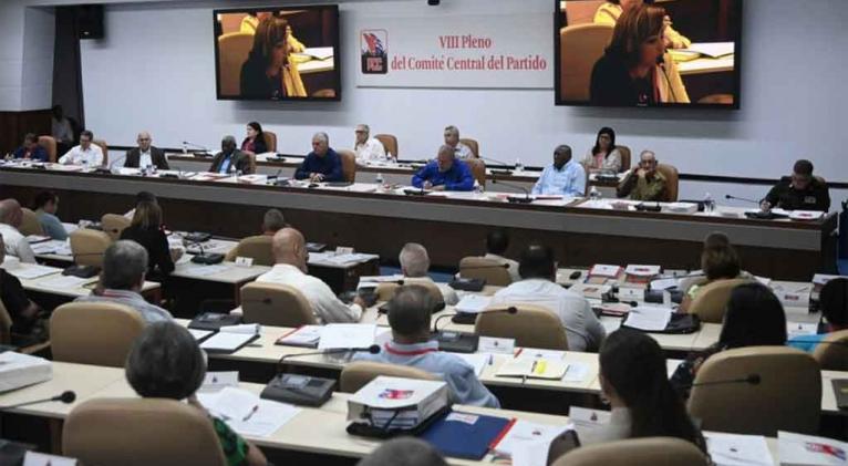 Analizan producción de alimentos en Cuba