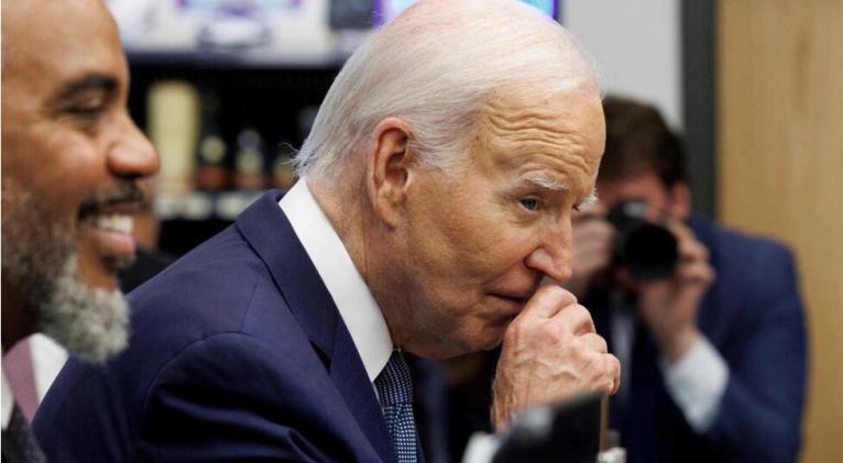 Aumenta la presión en el Partido Demócrata contra la candidatura de Biden