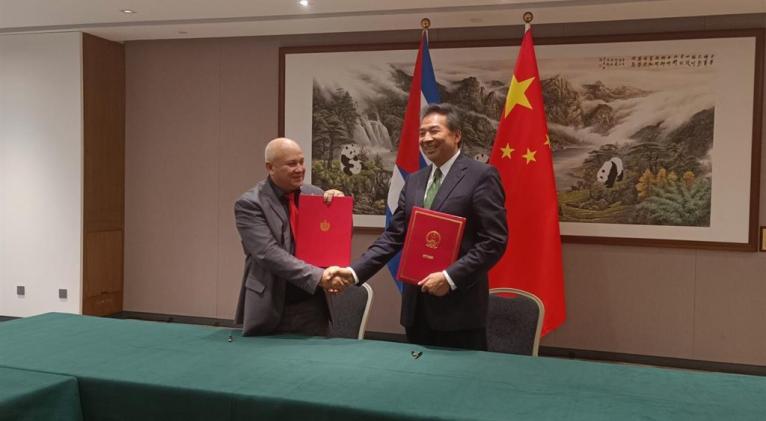 Cuba y China por más cooperación integral con énfasis en agricultura