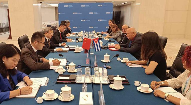 Presidente cubano envía mensaje a encuentro de alto nivel en China