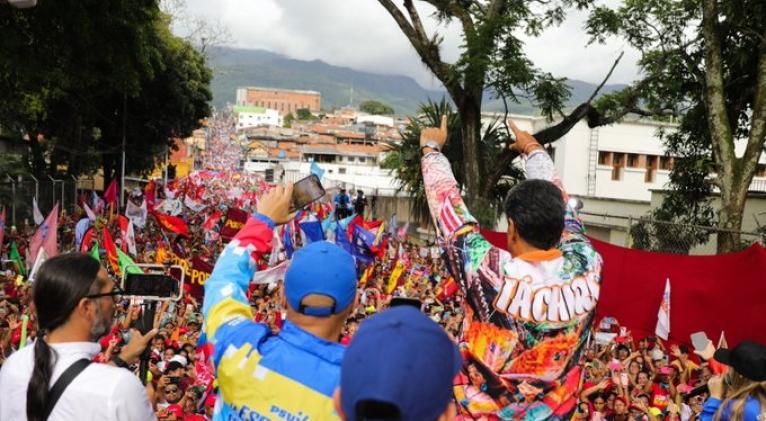 Fuerzas revolucionarias y chavistas tomarán calles de Venezuela
