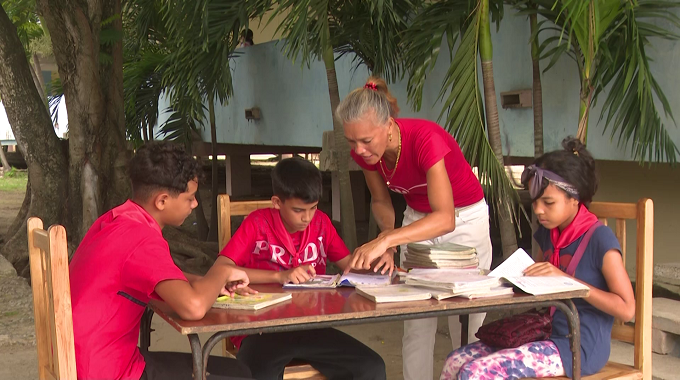 Activan en Las Tunas Fuerzas de Acción Pioneril para embellecer los centros educativo