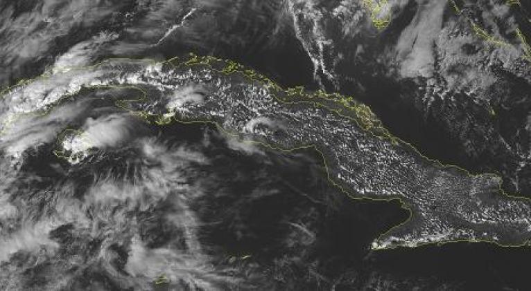 Cuba atenta al incremento de las lluvias en todo el país