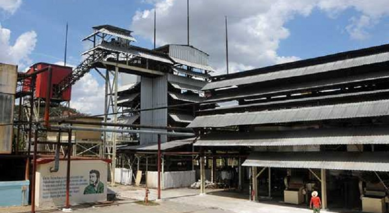 Nueva planta de cera permitirá ampliar producciones