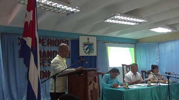 Debate Asamblea del Poder Popular en Colombia asuntos de la vida social y económica del territorio