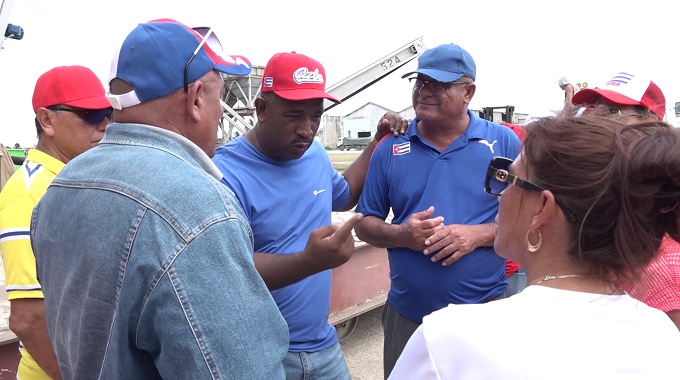 Recorre Primer Secretario del Partido en Las Tunas áreas claves de Puerto Carúpano