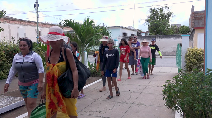 Centros educativos, villas para el verano en Puerto Padre
