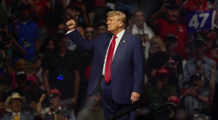 Descubren 17 cuentas falsas pro-Trump en la red X que usan fotos de influencers europeas
