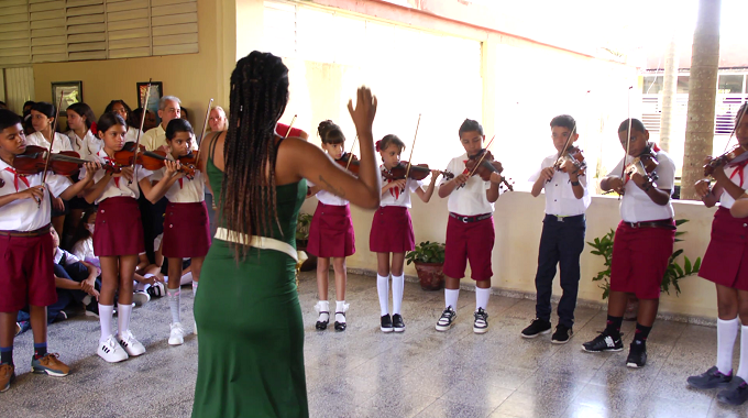 Enseñanza artística inicia con el pie derecho en Las Tunas