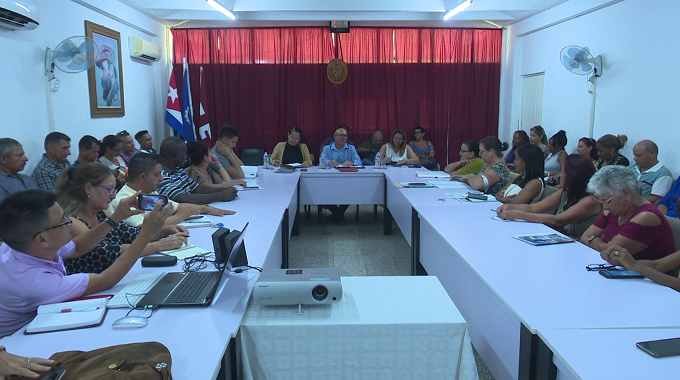 Chequean aseguramientos para el inicio de curso escolar en la Universidad de Las Tunas