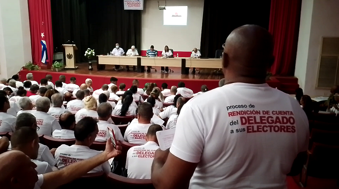 Se preparan en Las Tunas delegados que participarán en el proceso de rendición de cuenta