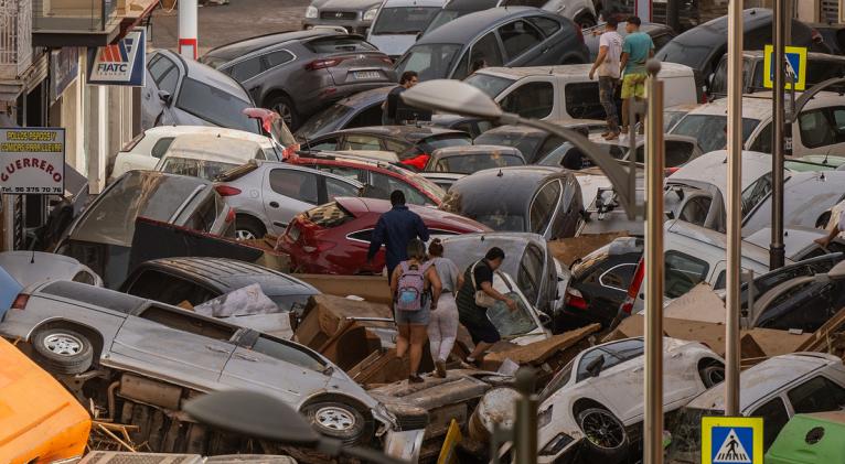 Al menos 95 muertos en la peor DANA del siglo en España