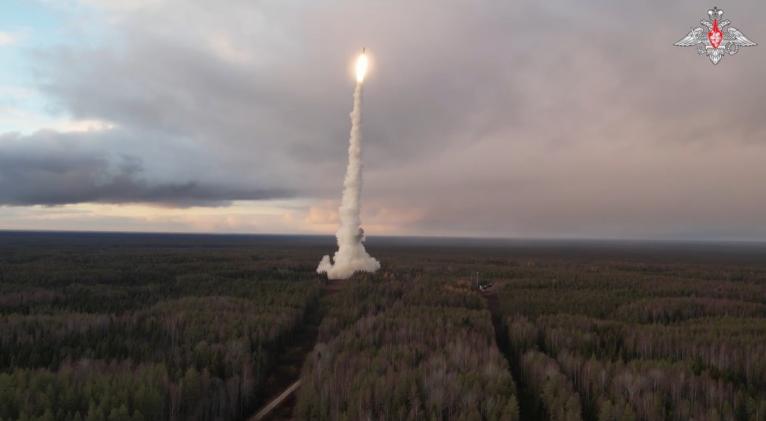 Rusia ensaya un ataque nuclear masivo en respuesta al ataque similar de un enemigo