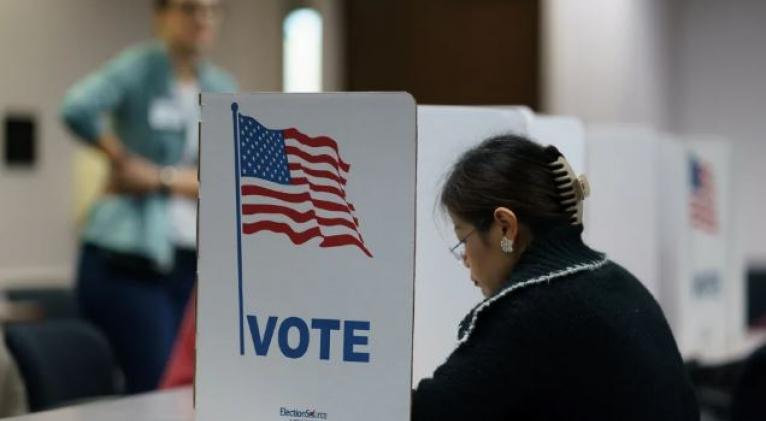 Estados Unidos vota entre nervios, recelo y esperanza con fuertes medidas de seguridad