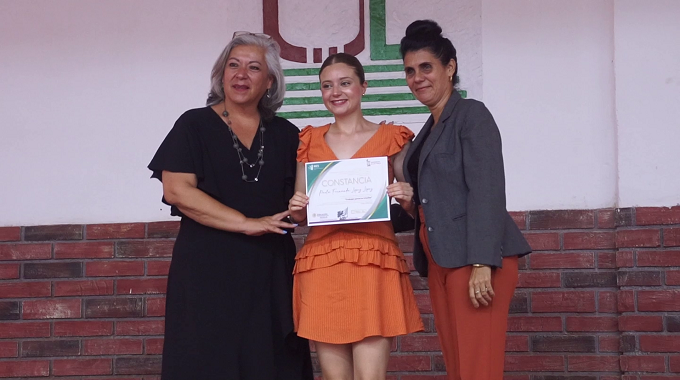 Estudiantes mexicanos se graduaron en la Universidad de Las Tunas