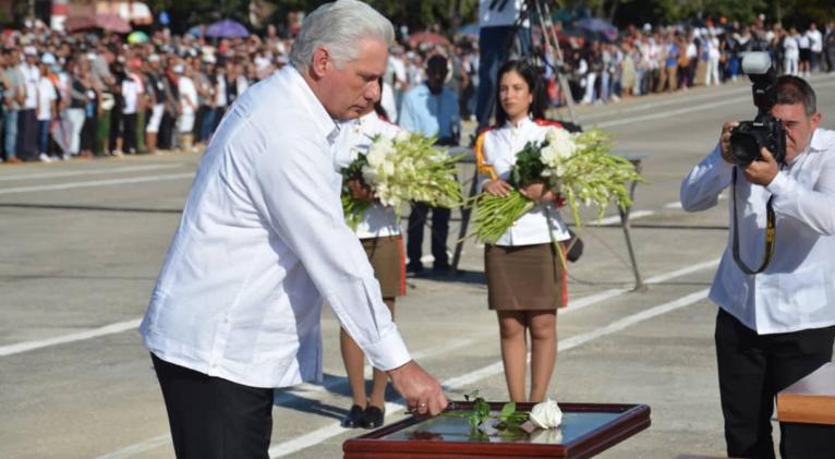 Cuba honra en homenaje póstumo a combatientes de las FAR caídos en cumplimiento del deber