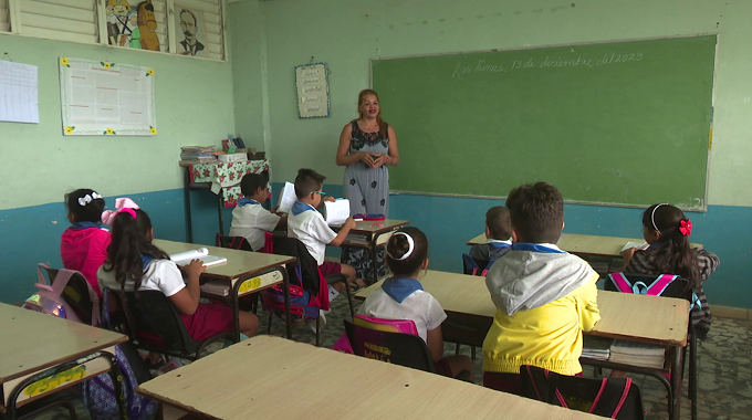 Enseñanza especial, una profesión de amor y humanismo en Las Tunas