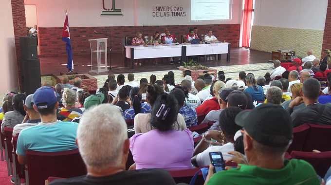 Discuten en Las Tunas Anteproyecto de Ley del Sistema Deportivo cubano