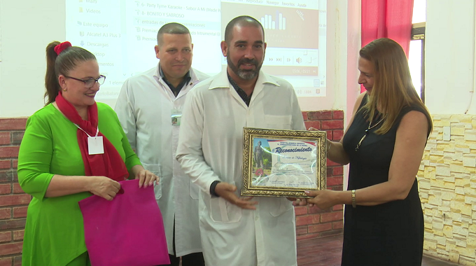 Realizan balance anual de trabajo del Hospital Ernesto Guevara de la Serna de Las Tunas