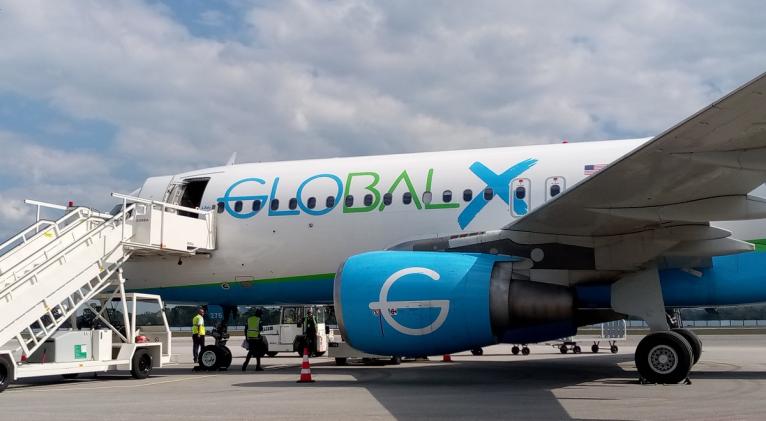 Realiza EE.UU. devolución de emigrantes irregulares por vía aérea