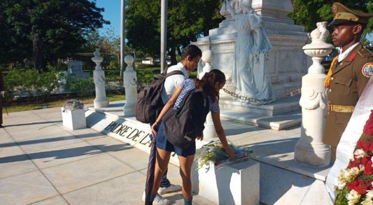 Bayamo rinde homenaje a Céspedes a 151 años de su muerte