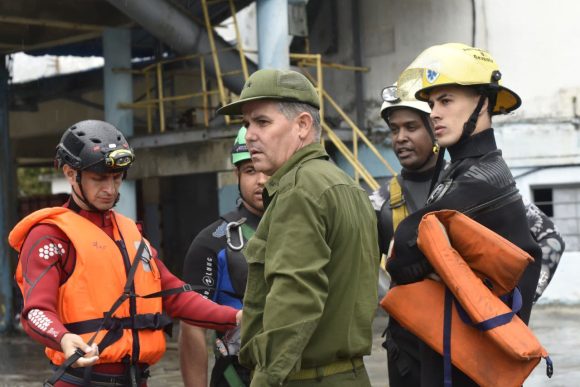 Aparece cuerpo del menor que fue succionado durante la inundaciones