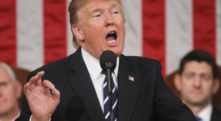 Un tercer mandato de Trump, una broma por ahora