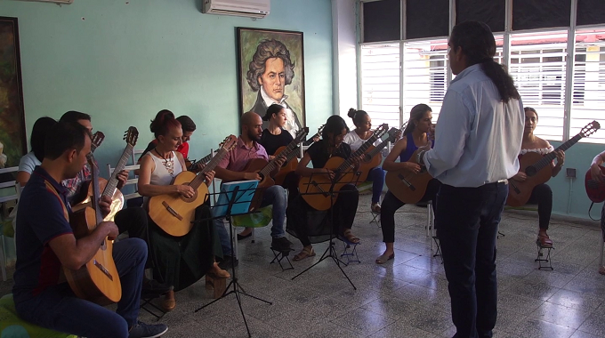 Instructores de arte, vocación para formar desde la cultura
