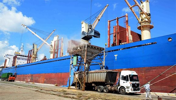 Balance del Mincin se centra en necesidad de incrementar las ofertas y brindar servicios de calidad