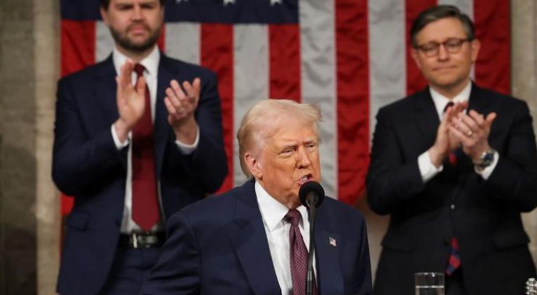 Presume Trump “acción rápida e implacable” en inicio de mandato