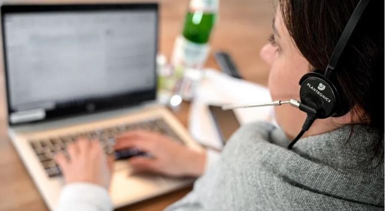 El 69 % de latinoamericanas están preocupadas por su seguridad digital, según estudio