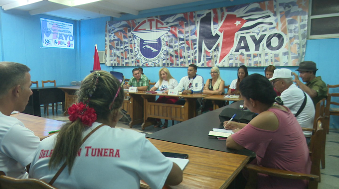 Sindicatos de Las Tunas realizan actividades en saludo al 1ro de Mayo