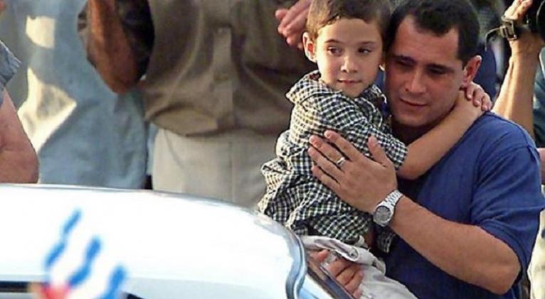Rememoran rescate de Elián González secuestrado en Estados Unidos hace 25 años
