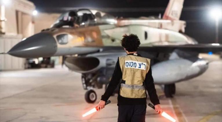 Israel amenaza con echar a 970 pilotos que rechazan la guerra en Gaza