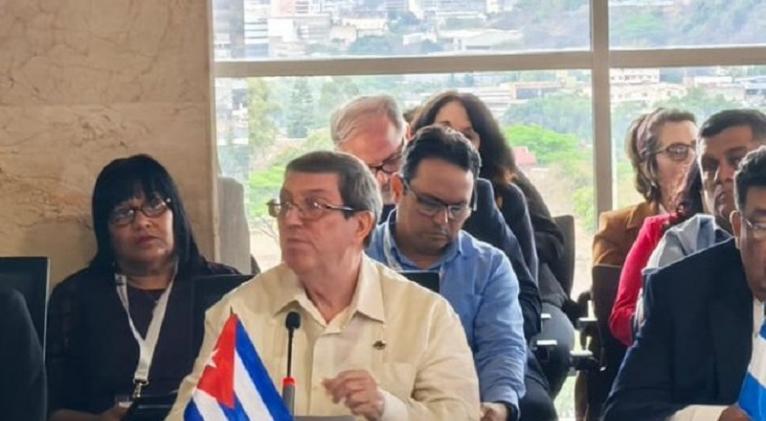 Canciller de Cuba denuncia manipulación histórica de EEUU