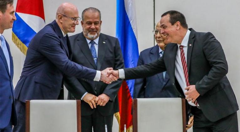 Cuba y Rusia incrementan y diversifican nexos