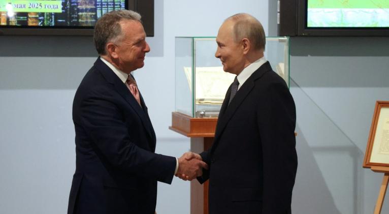 Finaliza la reunión entre Putin y el enviado especial de Trump