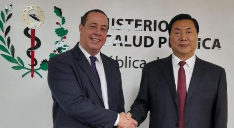 Cuba y China por fortalecer nexos en Salud
