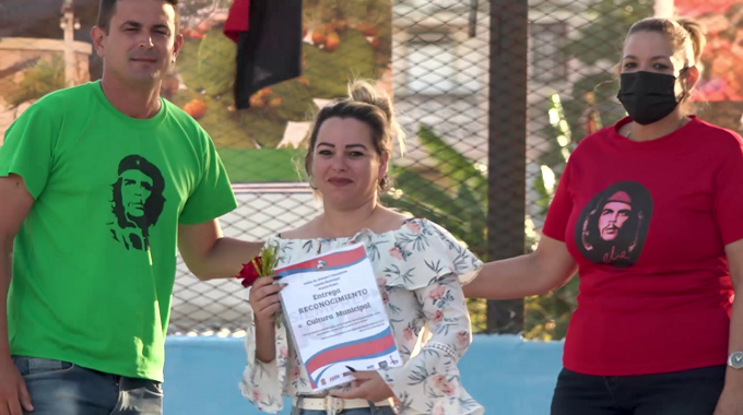 Celebran en Puerto Padre acto provincial por los aniversarios de la UJC y la OPJM
