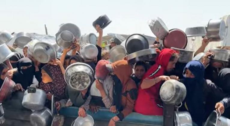 Israel permitirá una «entrada básica» de alimentos a Gaza mientras avanza en su ofensiva