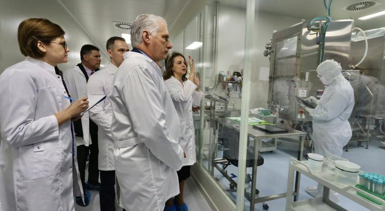 Prosigue Díaz-Canel agenda de trabajo en San Petersburgo