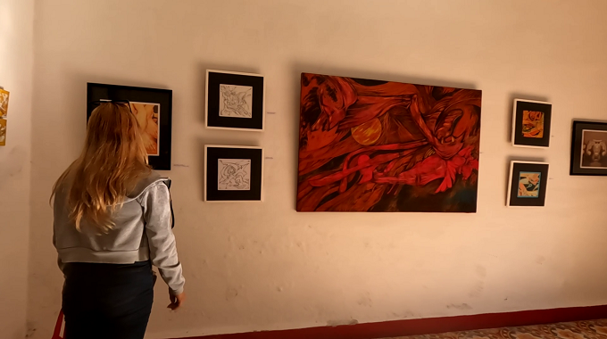Inauguran en #LasTunas muestra de arte abstracto