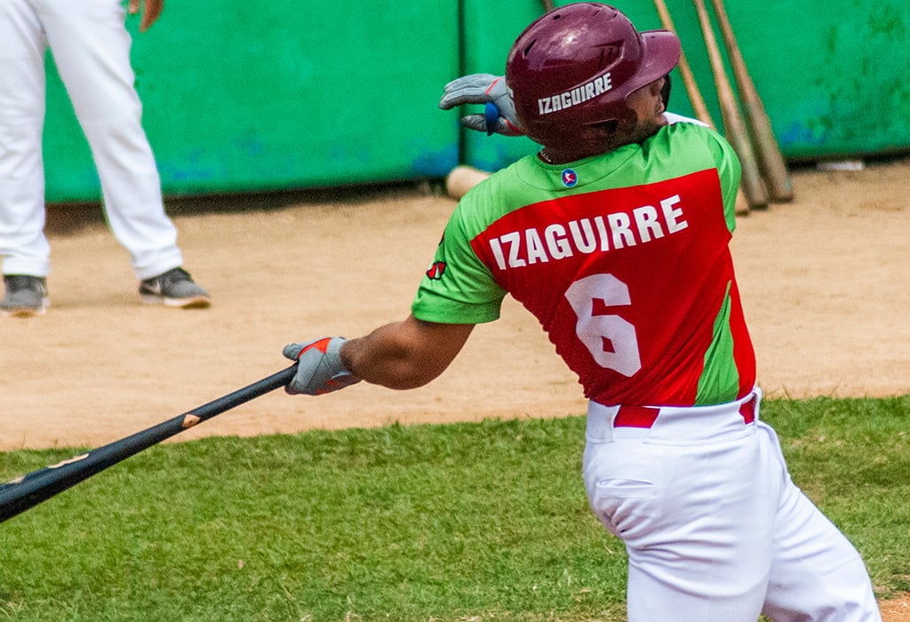 Las Tunas vence a Sancti Spíritus en Béisbol Sub23.