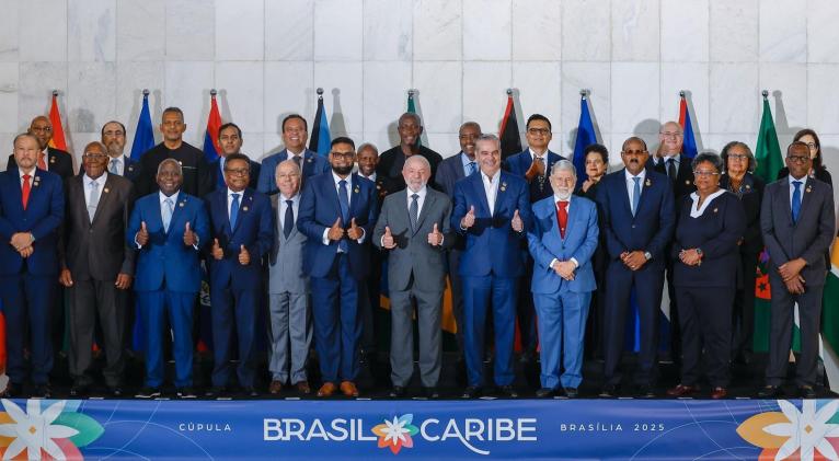 Cuba agradece apoyo de Lula contra bloqueo y designación terrorista