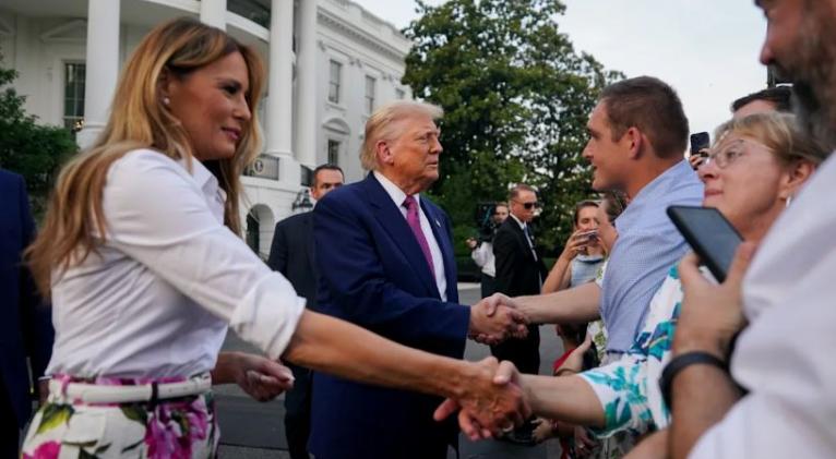 Trump dice que Israel usó "gran equipamiento de EE.UU." en su ataque a Irán
