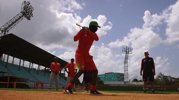 Leñadores de Las Tunas inician entrenamientos para la Serie Nacional de Béisbol