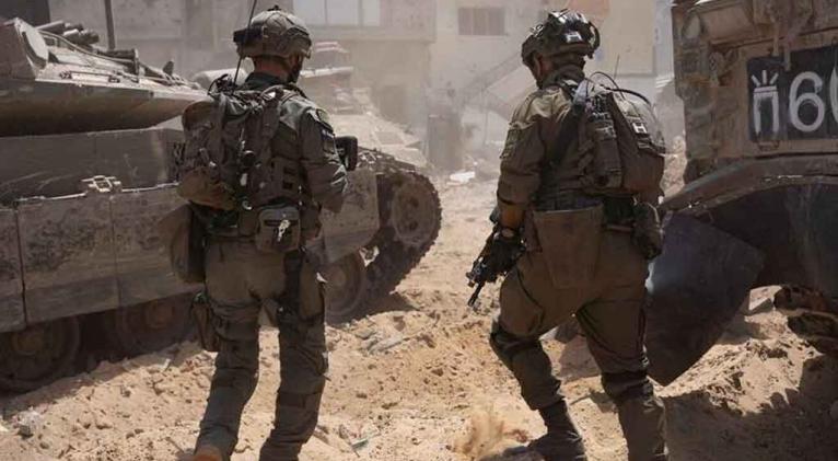 Israel amplía cruce fronterizo con Gaza para expulsar a palestinos