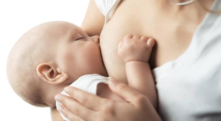 La lactancia materna: un compromiso de salud