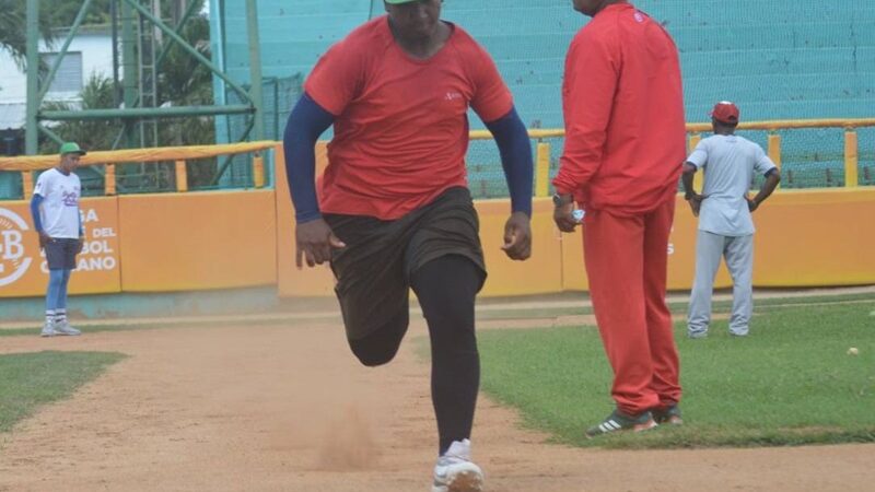 Dos tuneros al Mundial Juvenil de Béisbol